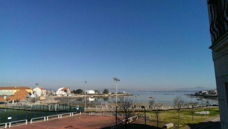 Apartamento en Terra do Porto con vistas O Grove Exterior foto